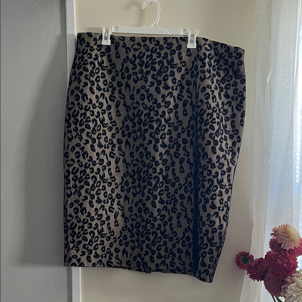 Glamour & Co. Black and Brown Animal Print Pencil Skirt